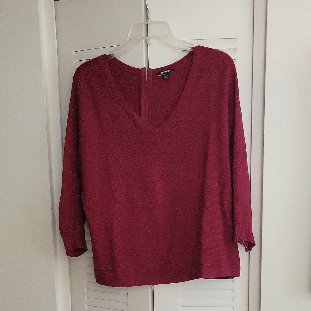 Express Red Lightweight Sweater with Three-Quarter Sleeves